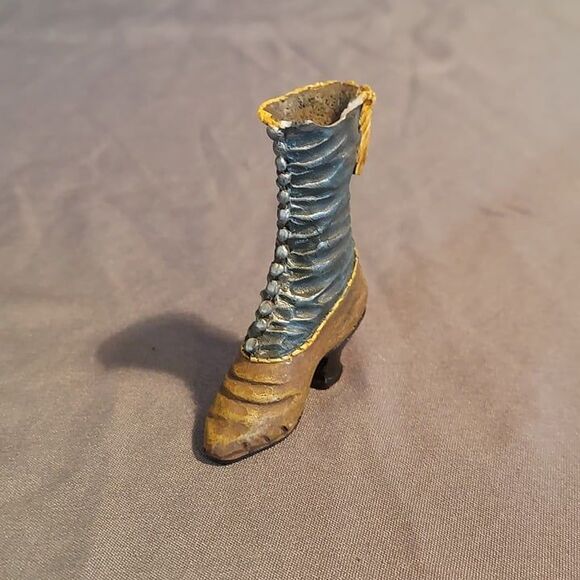 Miniature Vintage Victorian Boot Resin Women High Heel Shoe Figurines - Picture 5 of 9